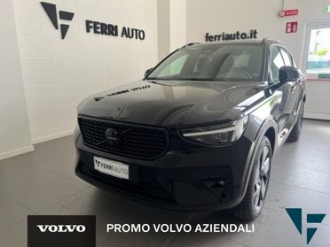 VOLVO XC40 B3 Ultra Black Edition