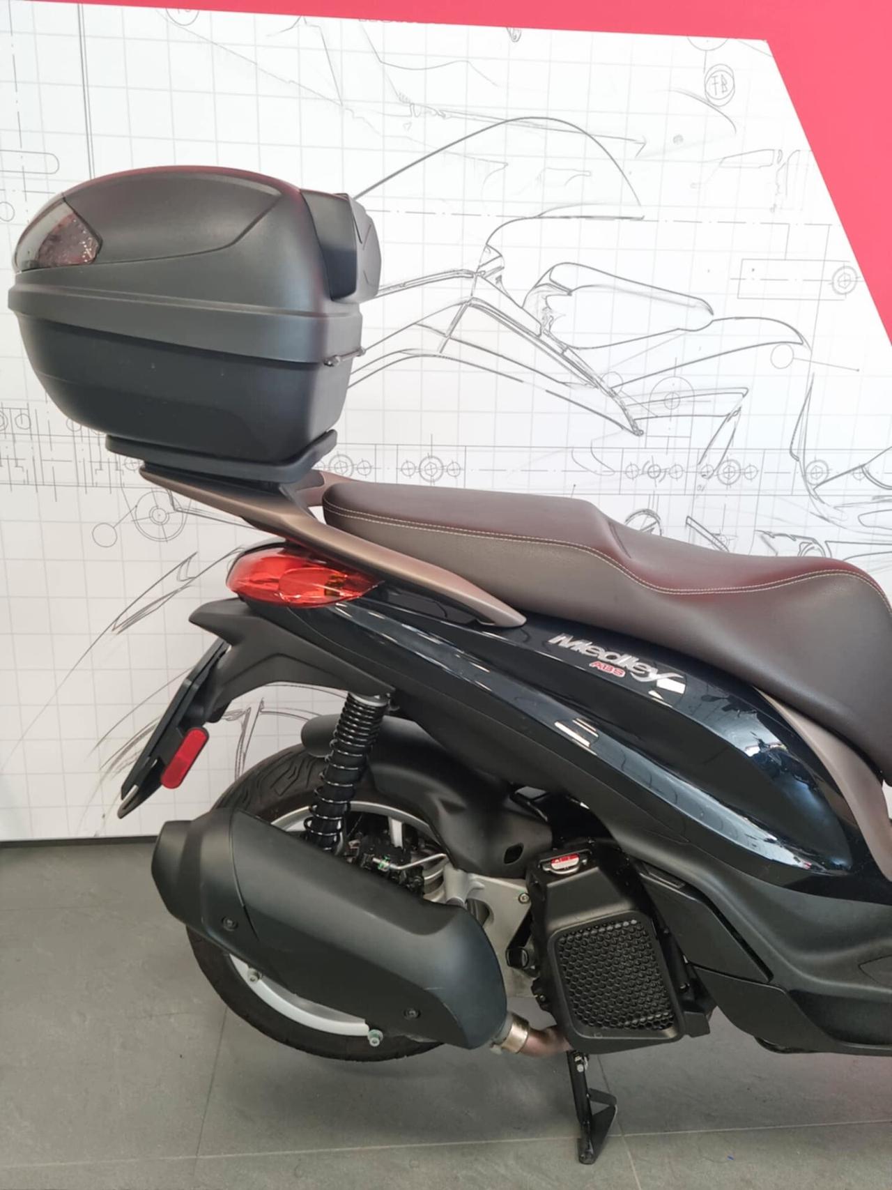 Piaggio Medley 150 - 2023 - 12.870 KM
