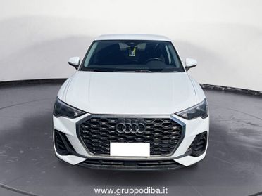 Audi Q3 2019 Sportback Benzina Sportback 35 1.5 tfsi mhev Business Plus s-tron