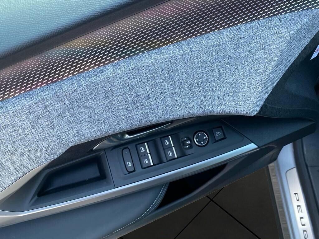 Peugeot 3008 Hybrid 145 e-DCS6 GT