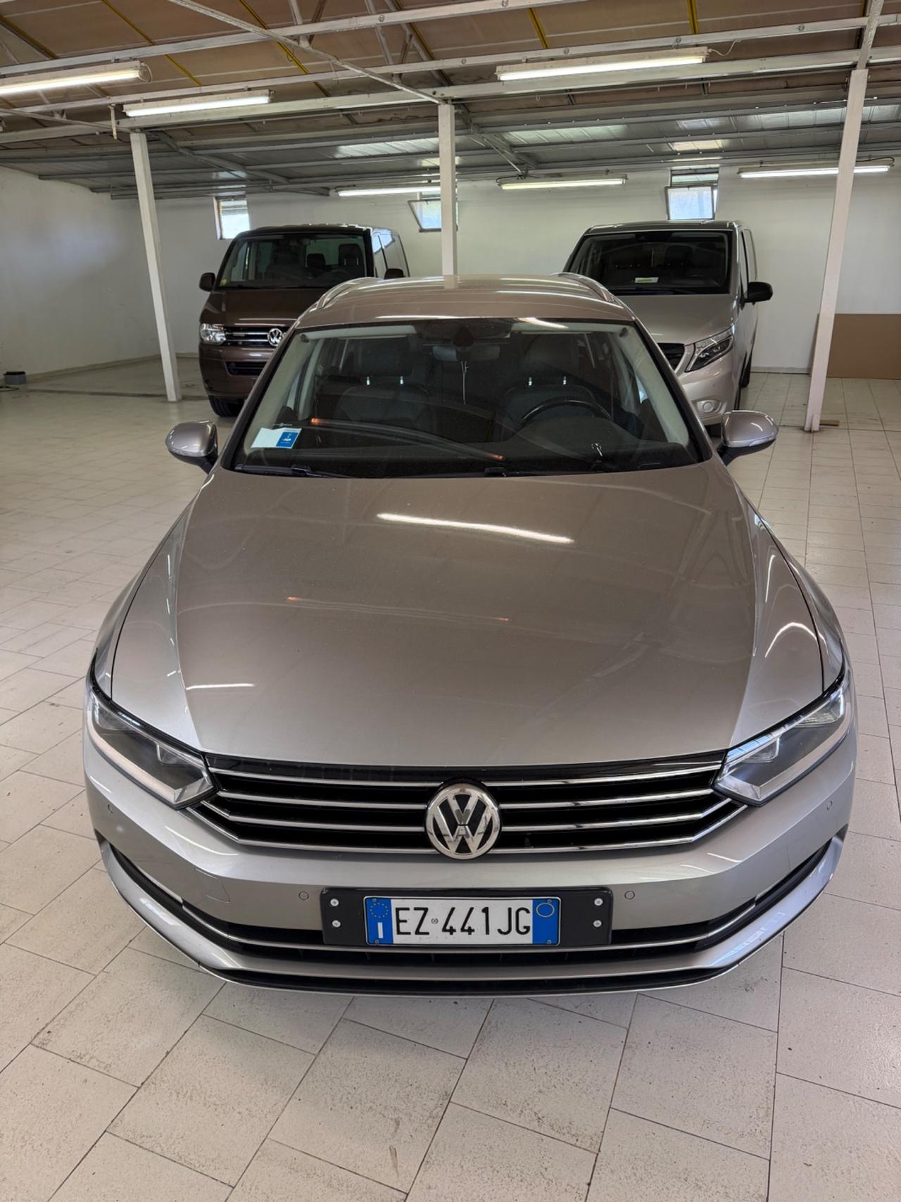 Volkswagen Passat Variant 2.0 TDI DSG Highline BlueMotion Technology