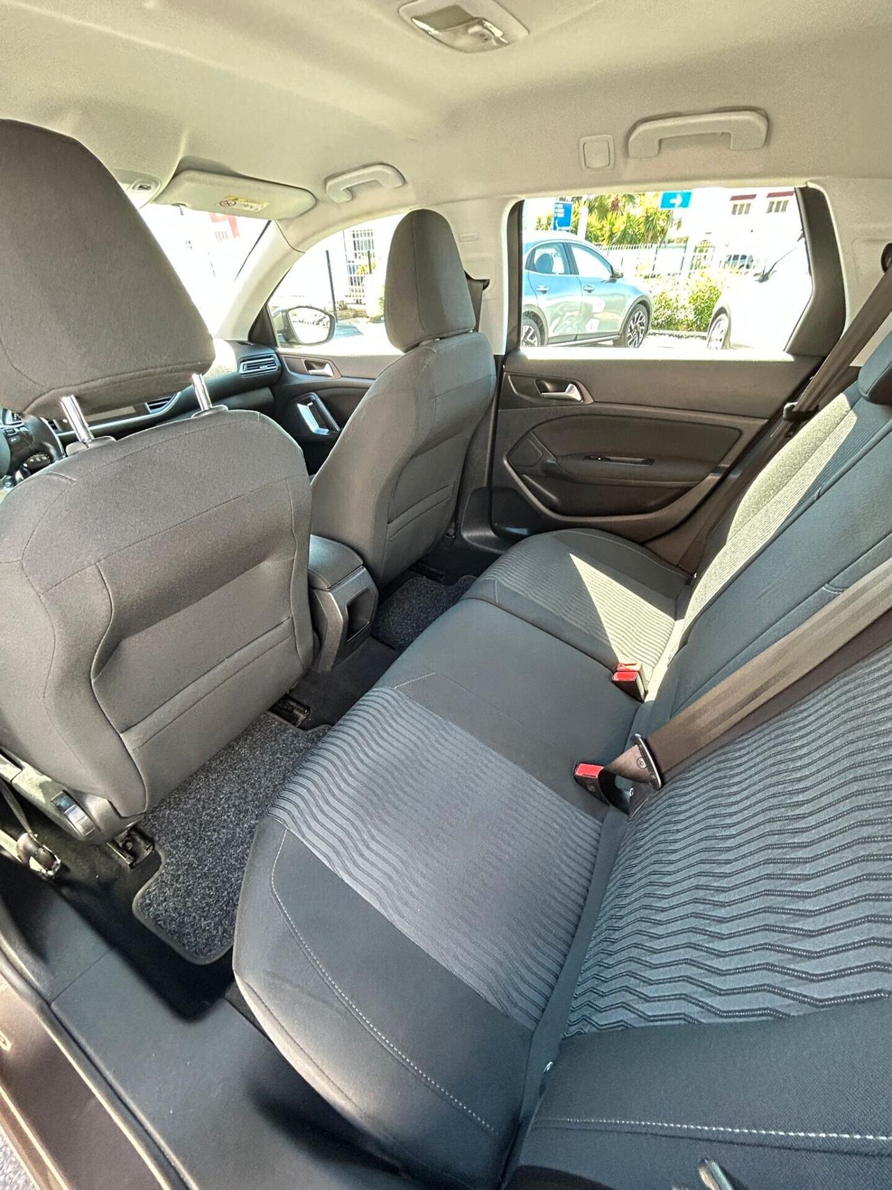 Peugeot 308 BlueHDi 120 S&S SW Business