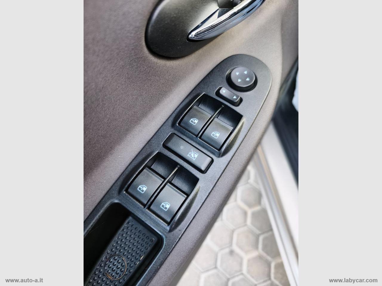 LANCIA Ypsilon 1.3 MJT 95 CV 5p. S&S Platinum