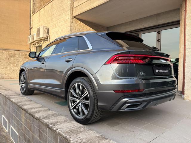 AUDI Q8 45 TDI quattro tiptronic S line plus