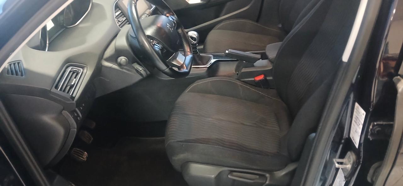 Peugeot 308 1.6 hdi s.w. neopatentati