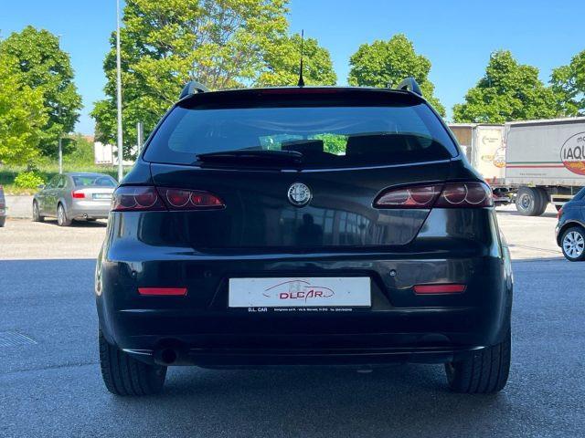 ALFA ROMEO 159 1.9 JTDm Sportwagon Distinctive