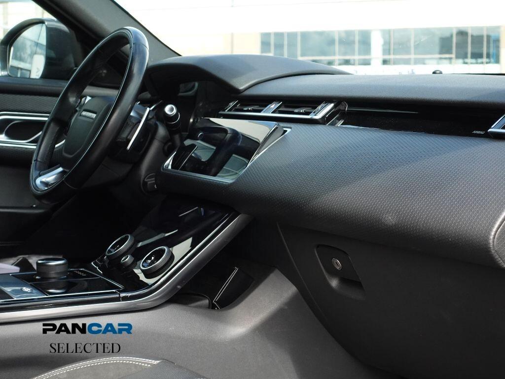 Land Rover Range Rover Velar 2.0D I4 240 CV R-Dynamic