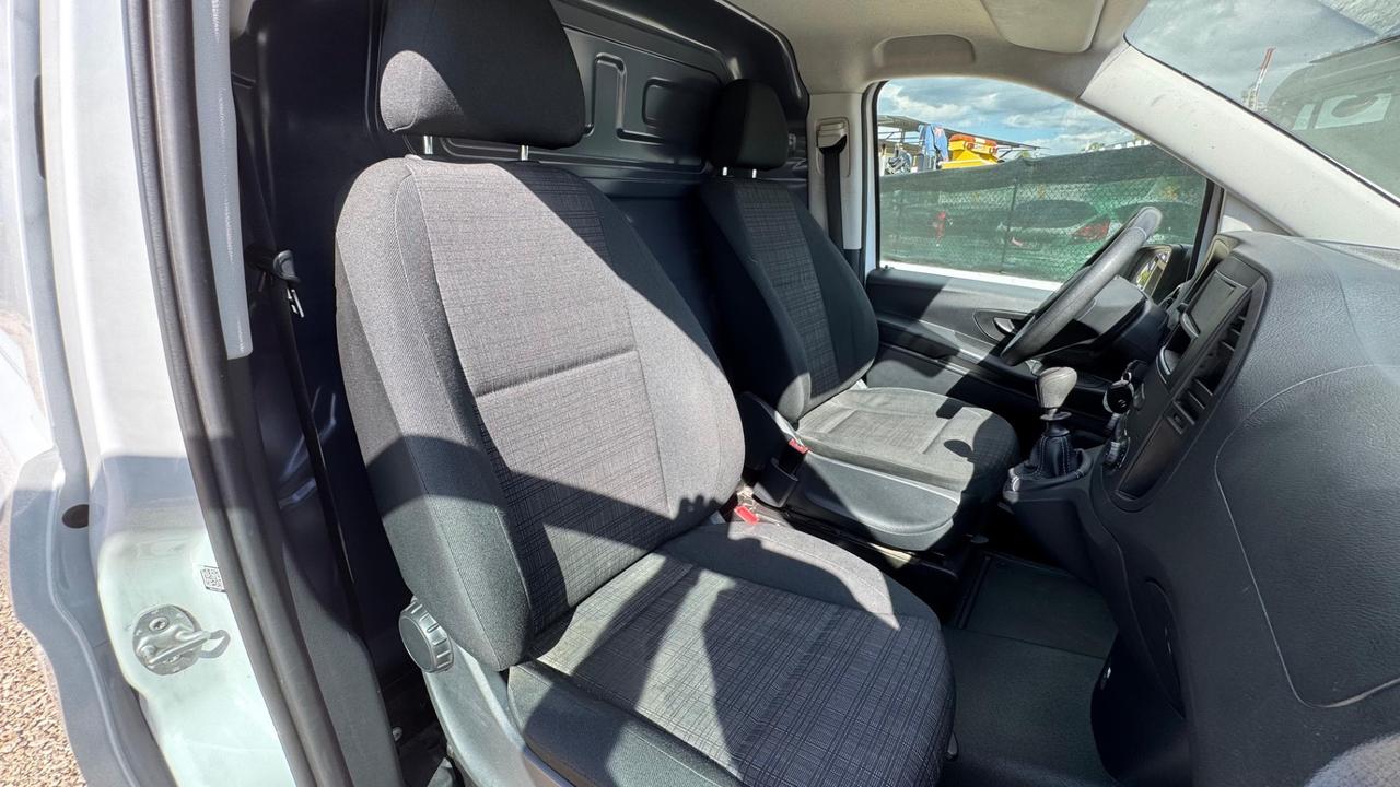 Mercedes-benz V 220 d Sport Long
