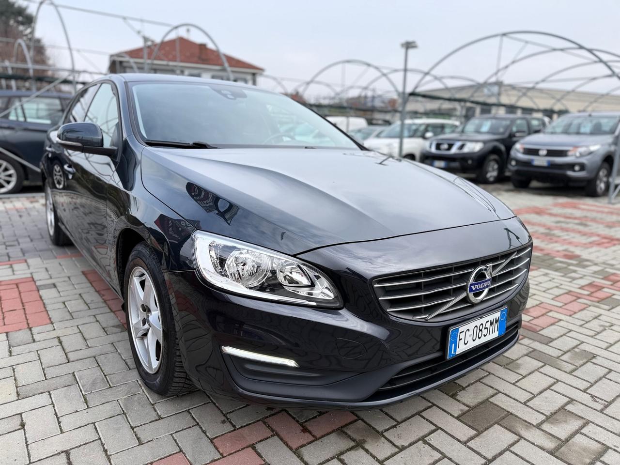 Volvo V60 D2 Geartronic Momentum 84000 KM