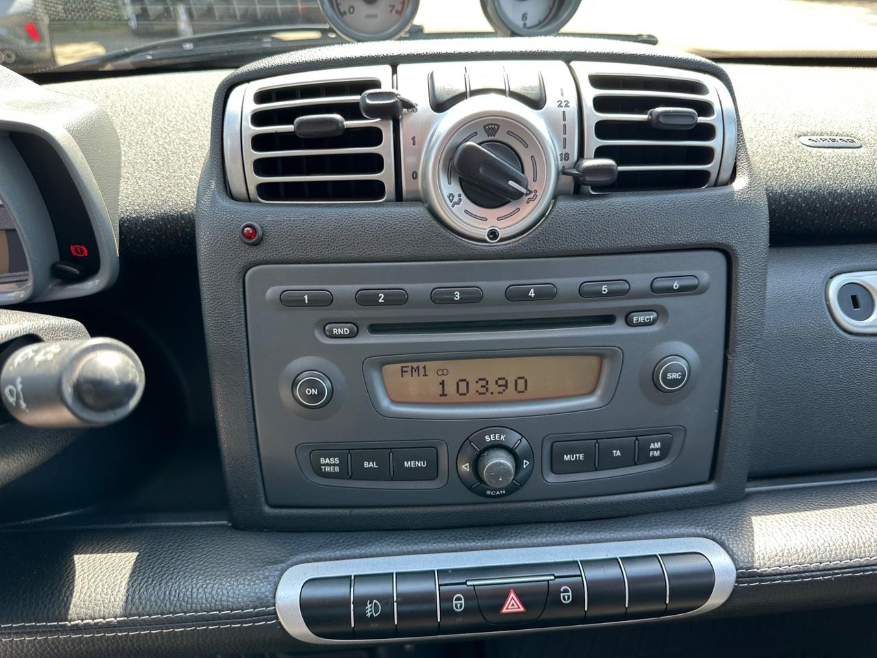 Smart ForTwo 1000 52 kW MHD - SERVO - CLIMA - TETTO
