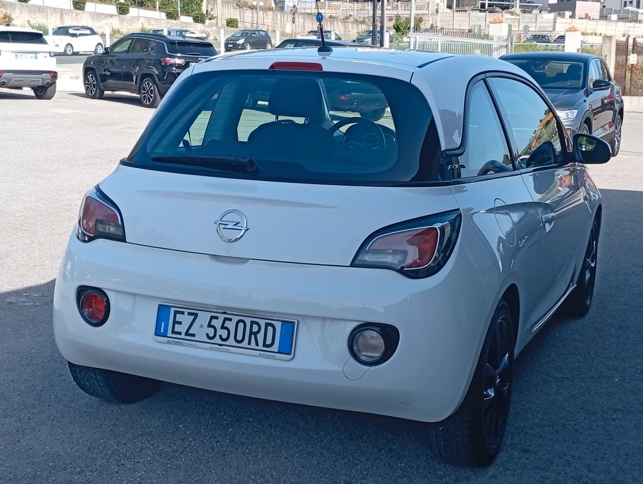 Opel Adam Rocks 1.2 70 CV