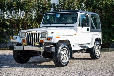 Jeep Wrangler 2.5 Laredo