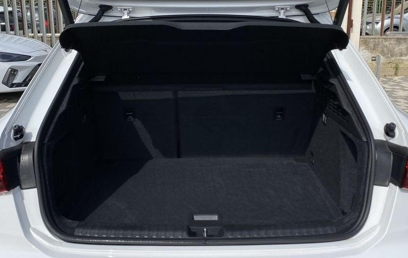 Audi A3 A3 SPB S Line interno ed esterno 2.0 TDI 150CV S-Tronic 35
