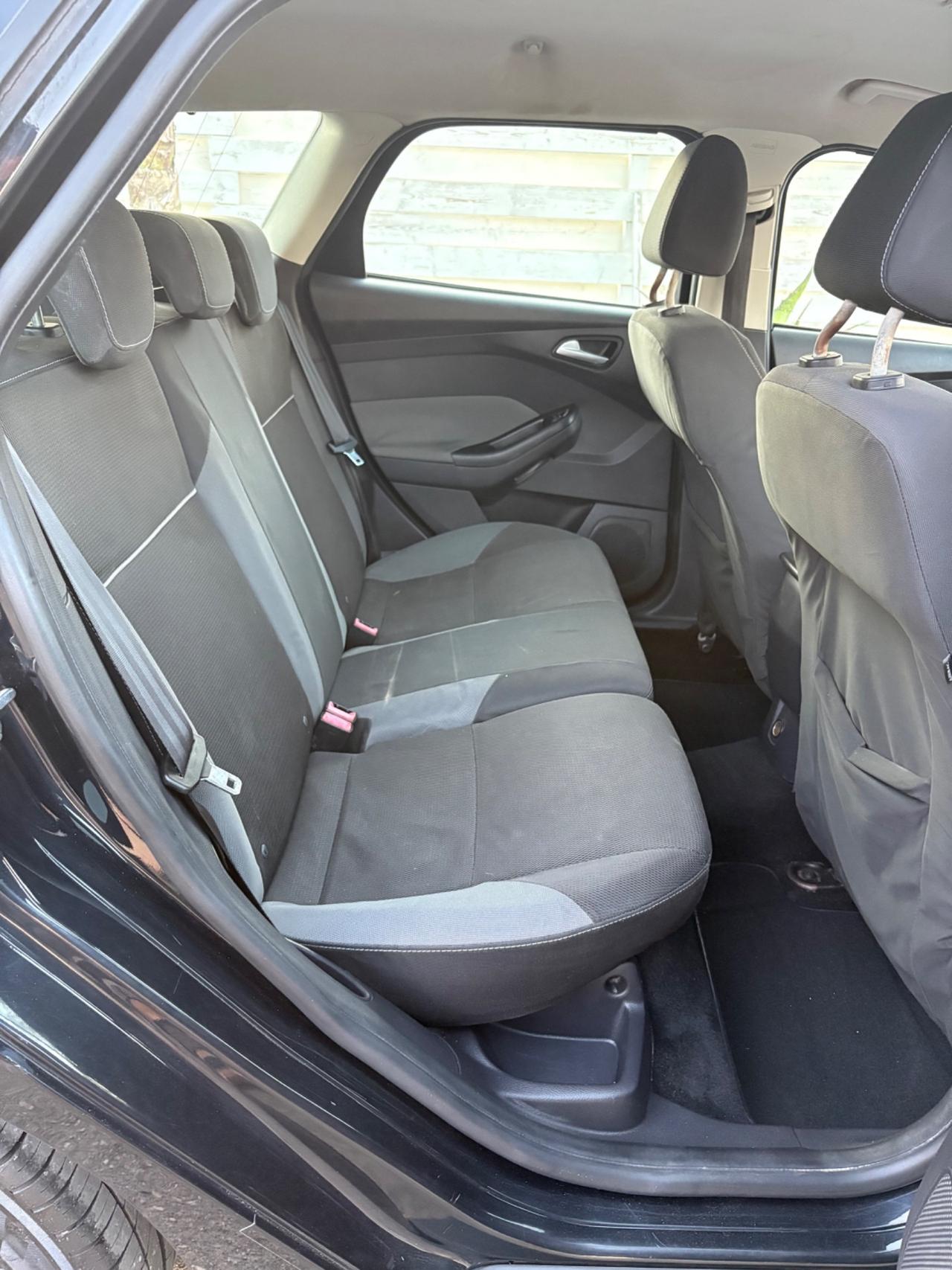 Ford Focus 1.6 diesel con motore eccellente in pronta consegna