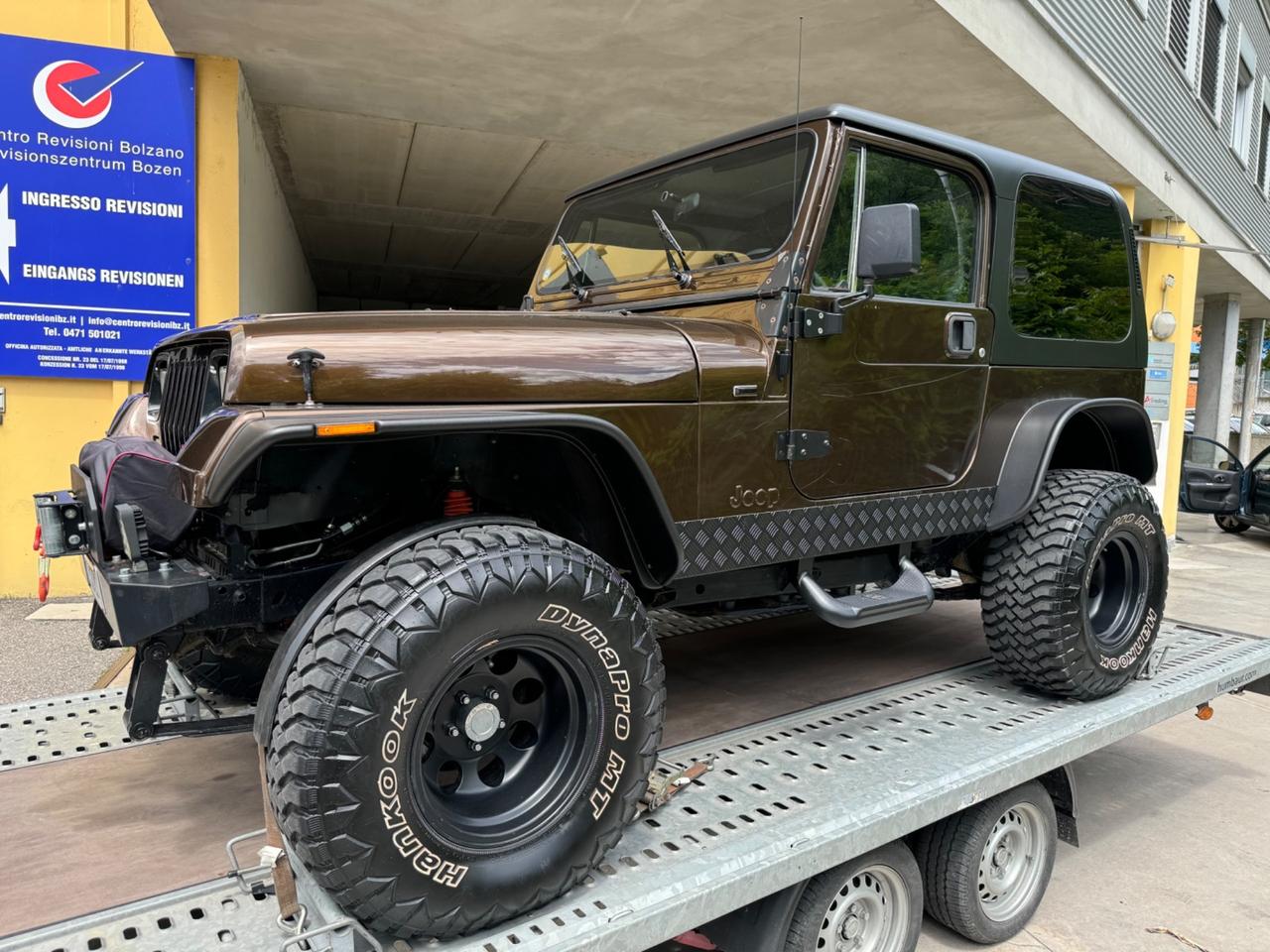 Jeep Wrangler 2.5 Laredo