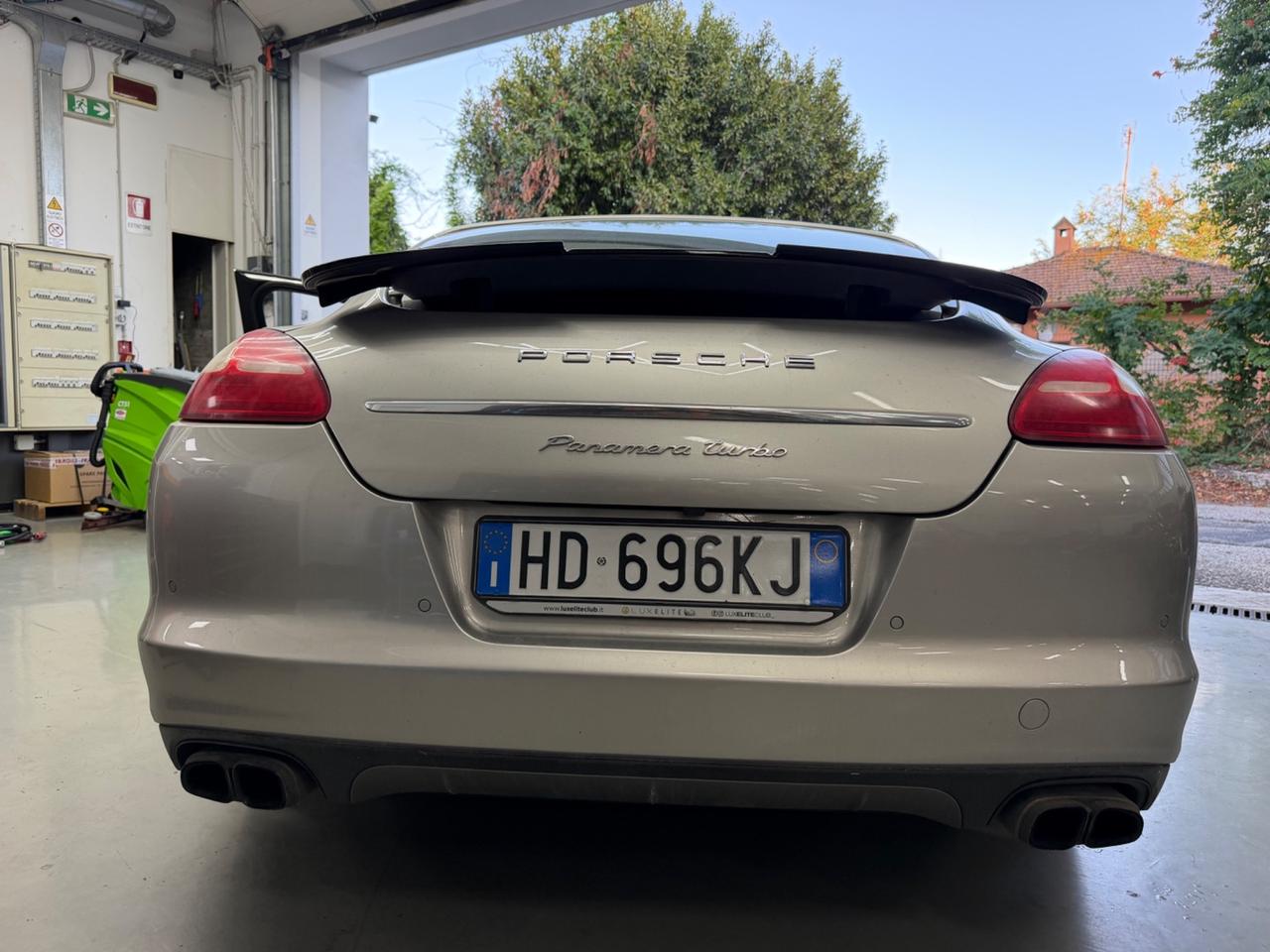 Porsche Panamera 4.8 Turbo BOOK SERVICE