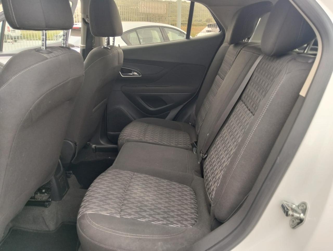 Opel Mokka 1.6 CDTI Cosmo b-Color - in arrivo !