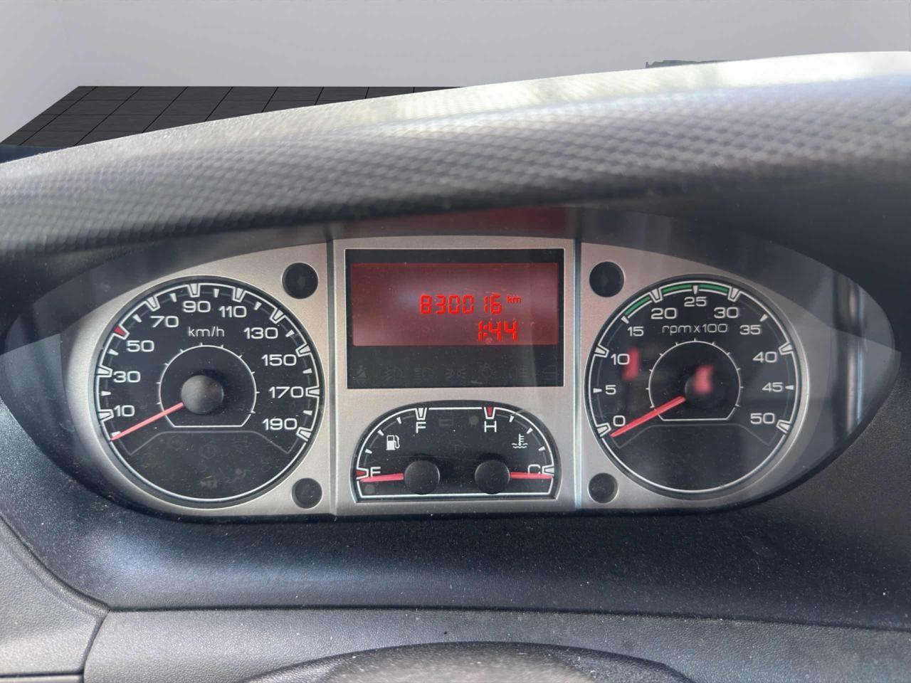Iveco Daily 35 2.3 ISOTERMICO+FRIGO FNAX ATP+GANCIERE CARNI-