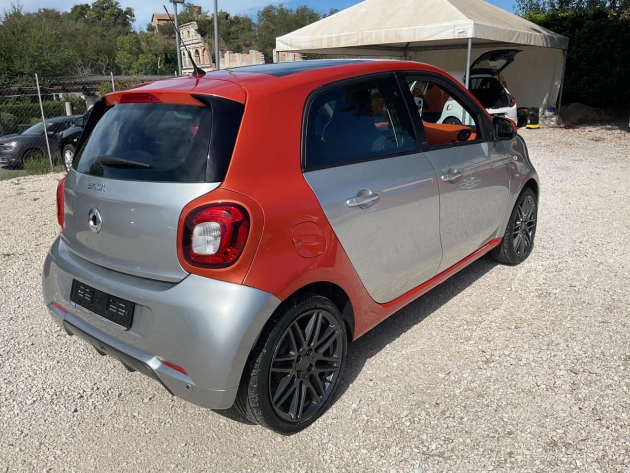 Smart ForFour 900 Turbo allestimento Brabus