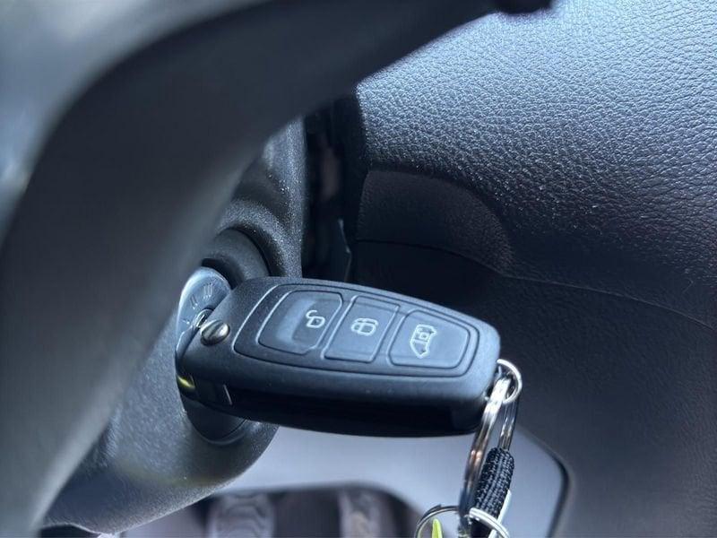 Ford Transit Custom Transit Custom Van 270 PC/TN 2.2 TDCi 125cv 6m Trend + iva22%