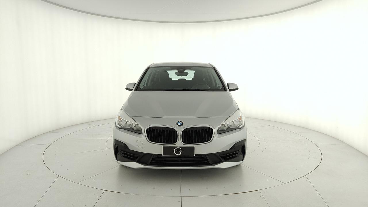 BMW 218i Active Tourer Advantag