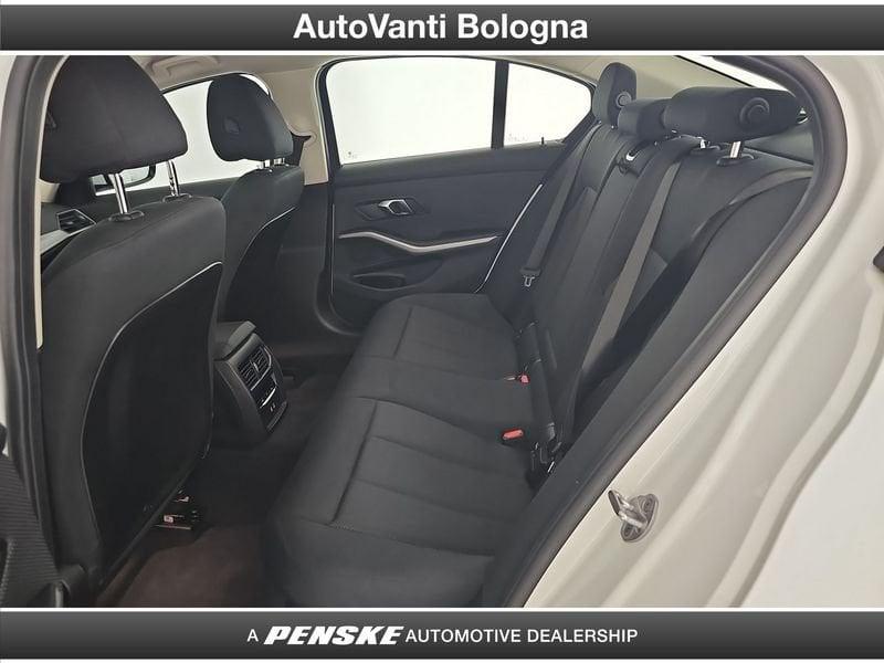 BMW Serie 3 316d mhev 48V auto