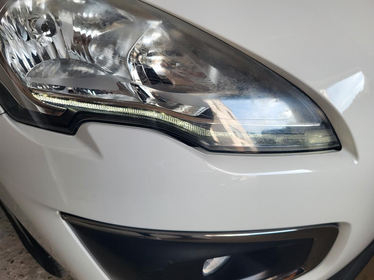 Peugeot 3008 BlueHDi 120 S&S Business