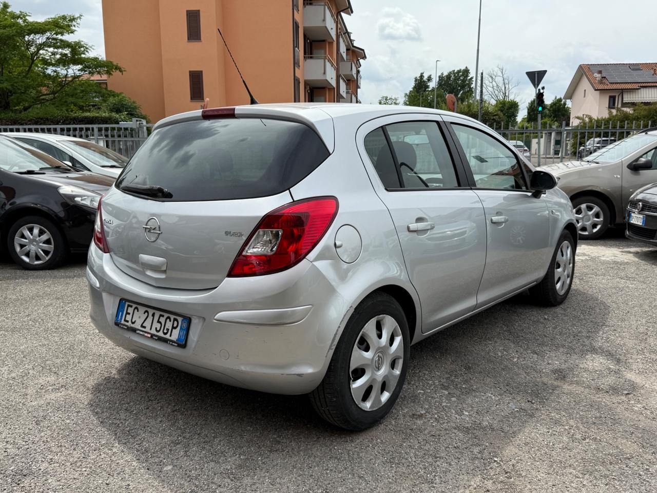 Opel Corsa 1.2 80CV 5 porte GPL-TECH Edition