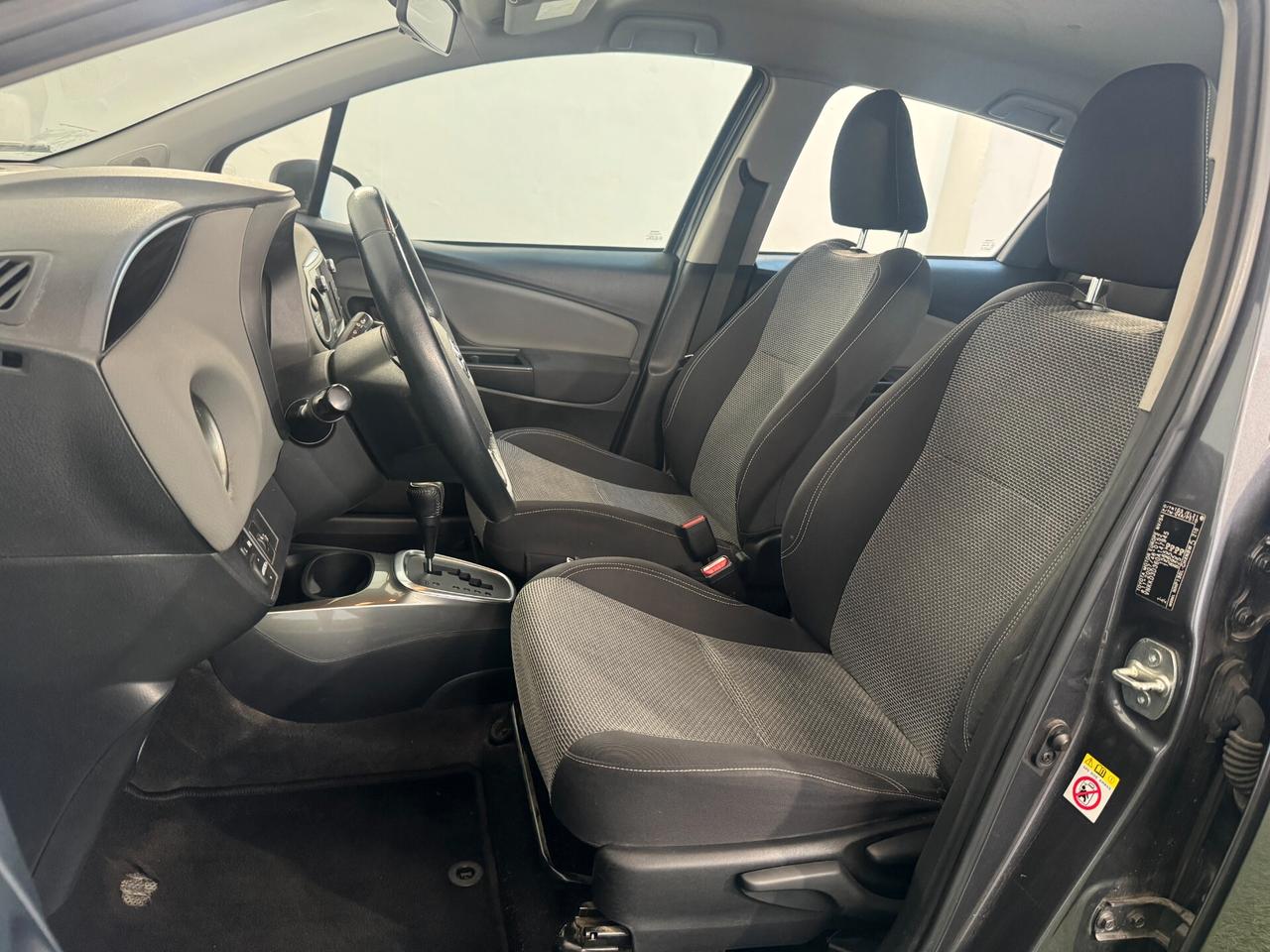 Toyota Yaris 1.5 Hybrid 5 porte EURO6 AUTOMATICA