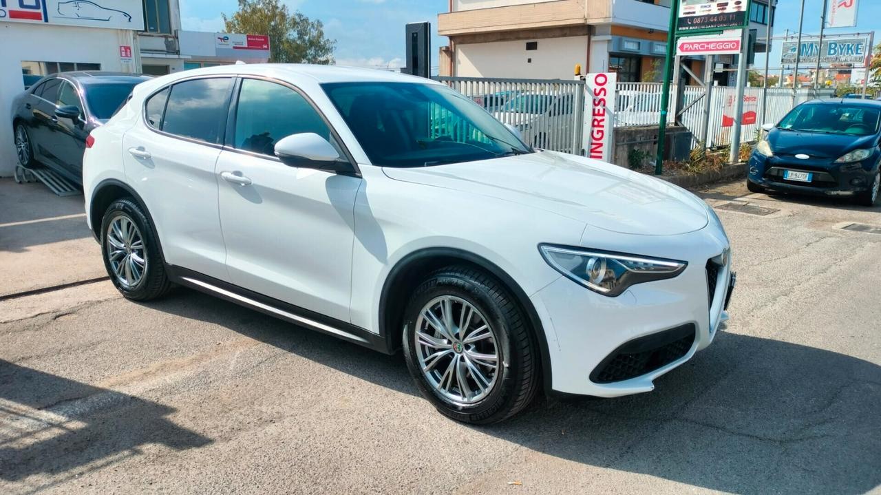 Alfa Romeo Stelvio 2.2 Turbodiesel 190 CV AT8 Q4 Ti