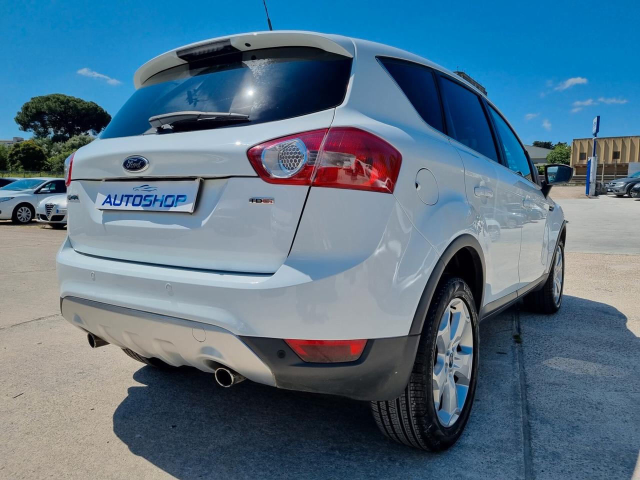 Ford Kuga 2.0 TDCi 136 CV 4WD Titanium DPF