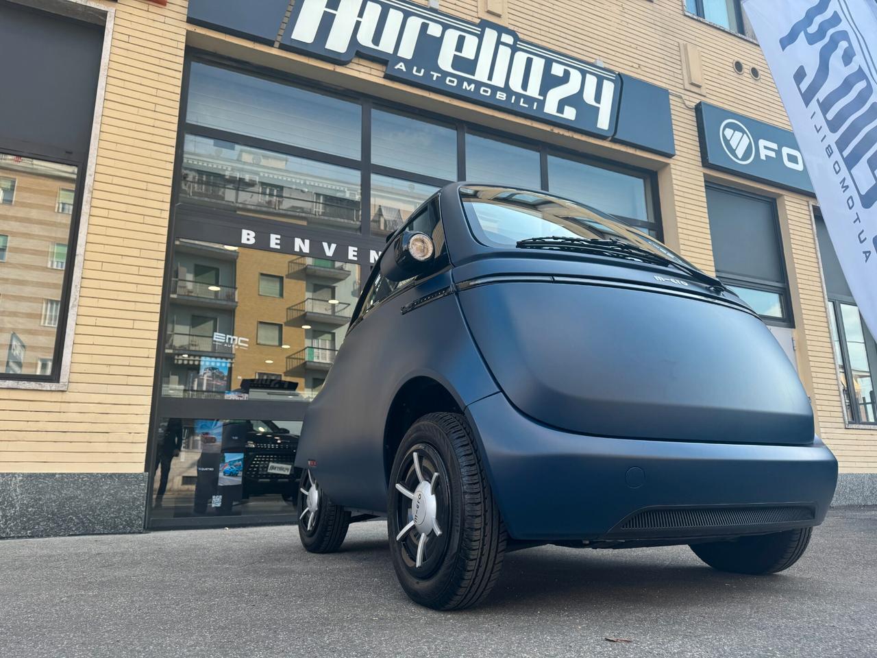 Microlino Competizione 10.5 kWh PARI AL NUOVO