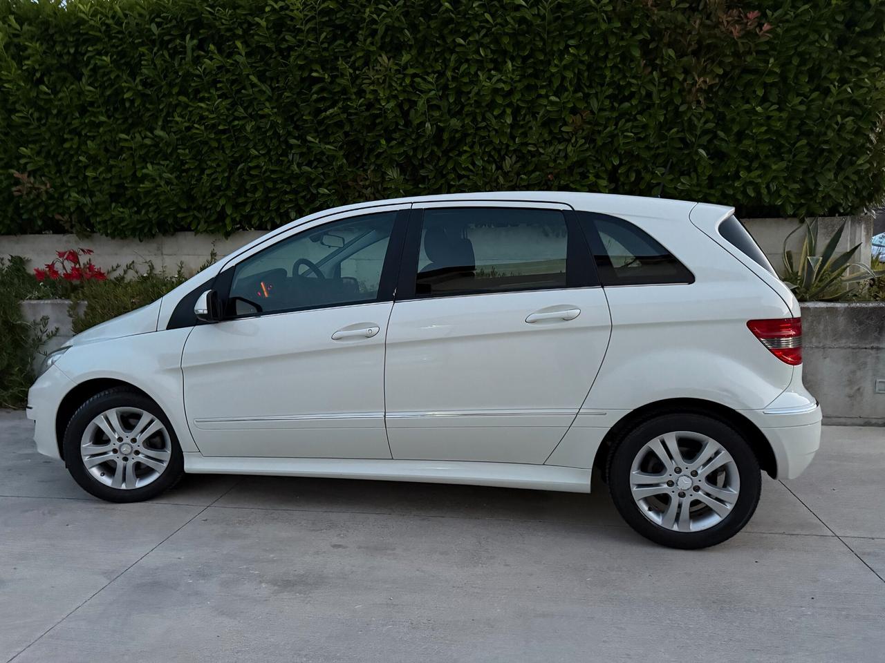 Mercedes Benz B 180 CDI Sport anno 12\ 2010 Restyling