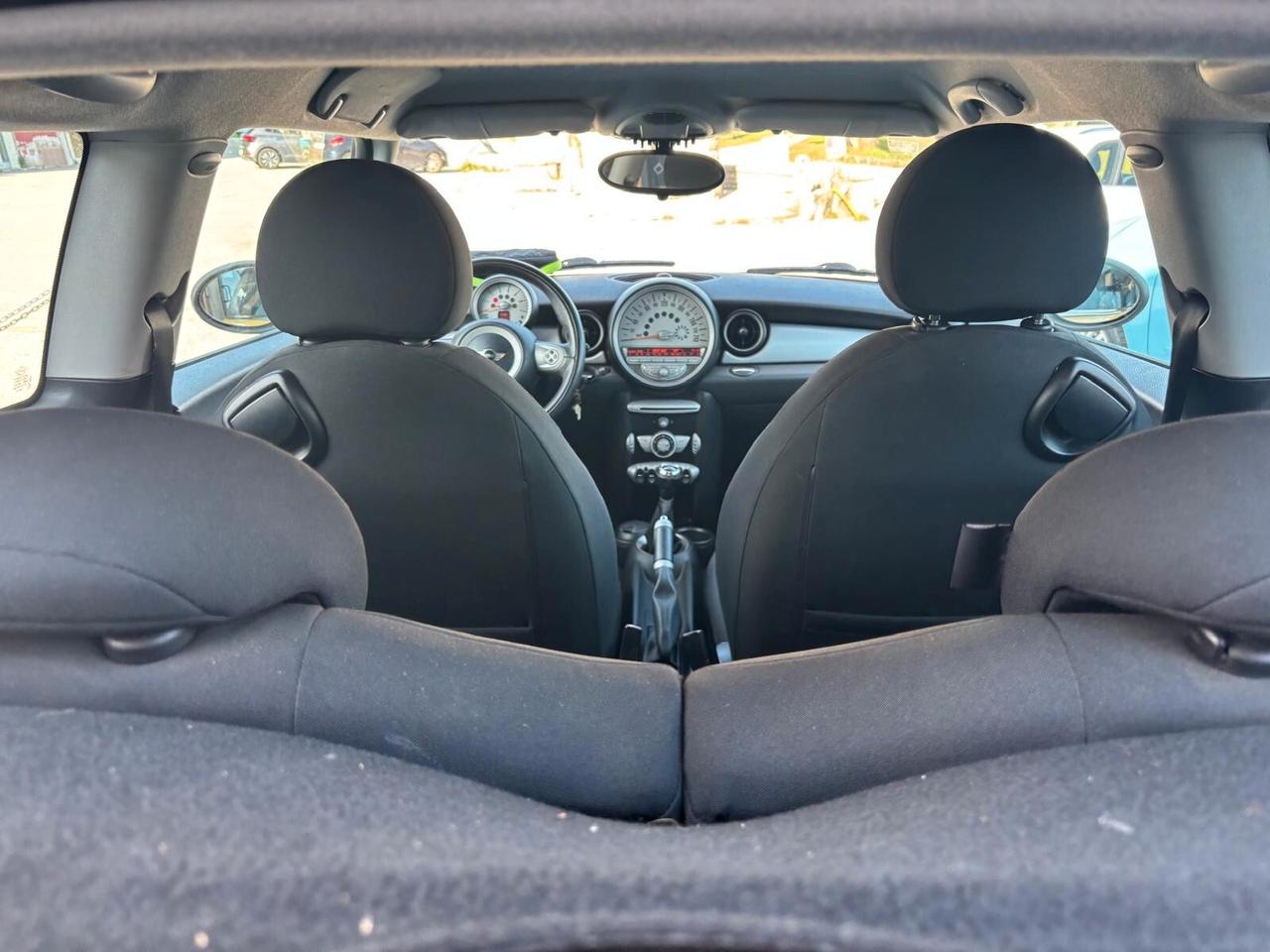 Mini 1.6 16V Cooper D