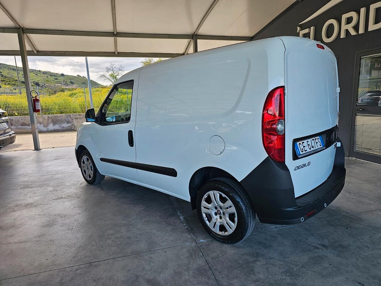 FIAT DOBLO' 1.6 MJT 105CV 3 POSTI 2021