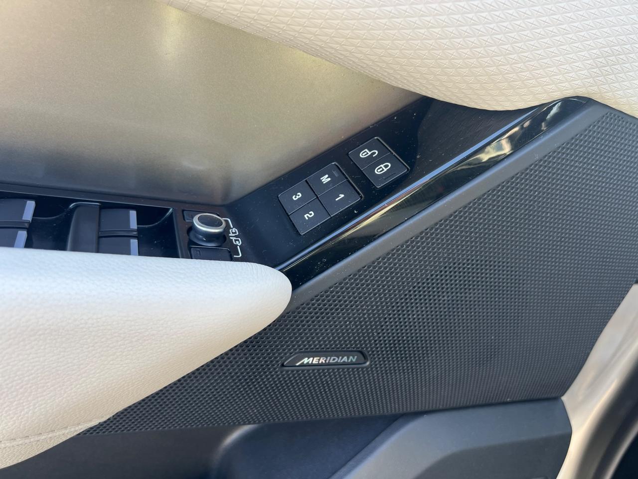 Land Rover Range Velar 2.0D 240 CV S
