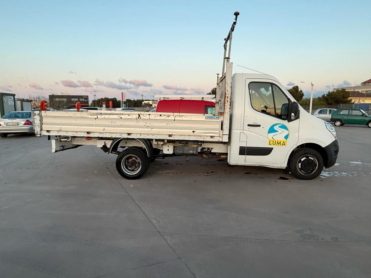 Renault Master T35 23 dCi/145 TP PM-SL-RG Cas. Rib. Twin Turbo S&S CASSONE FISSO