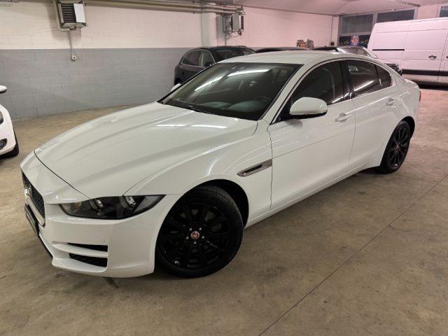 JAGUAR XE 2.0 D 180 CV aut. Pure