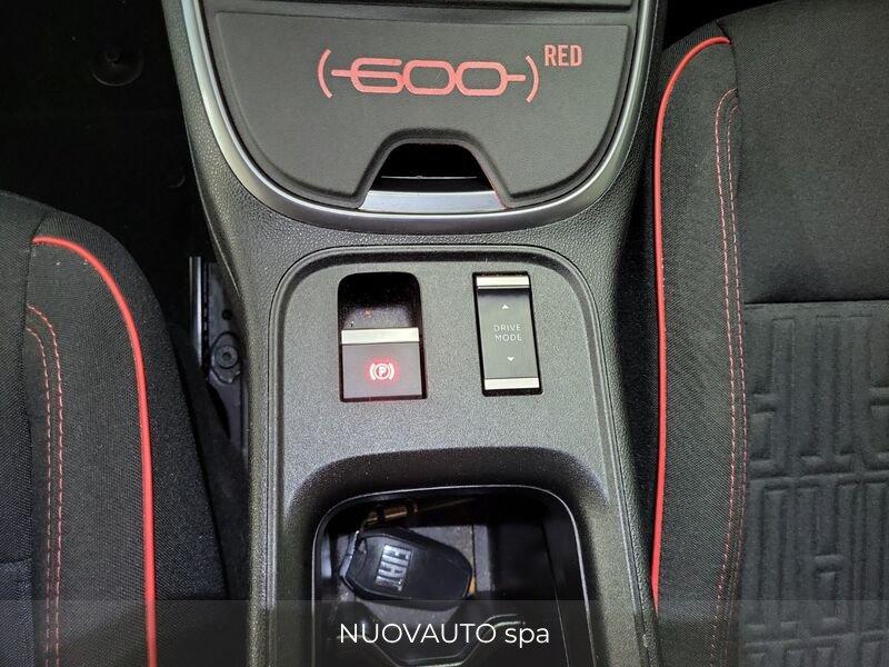 FIAT 600e Red
