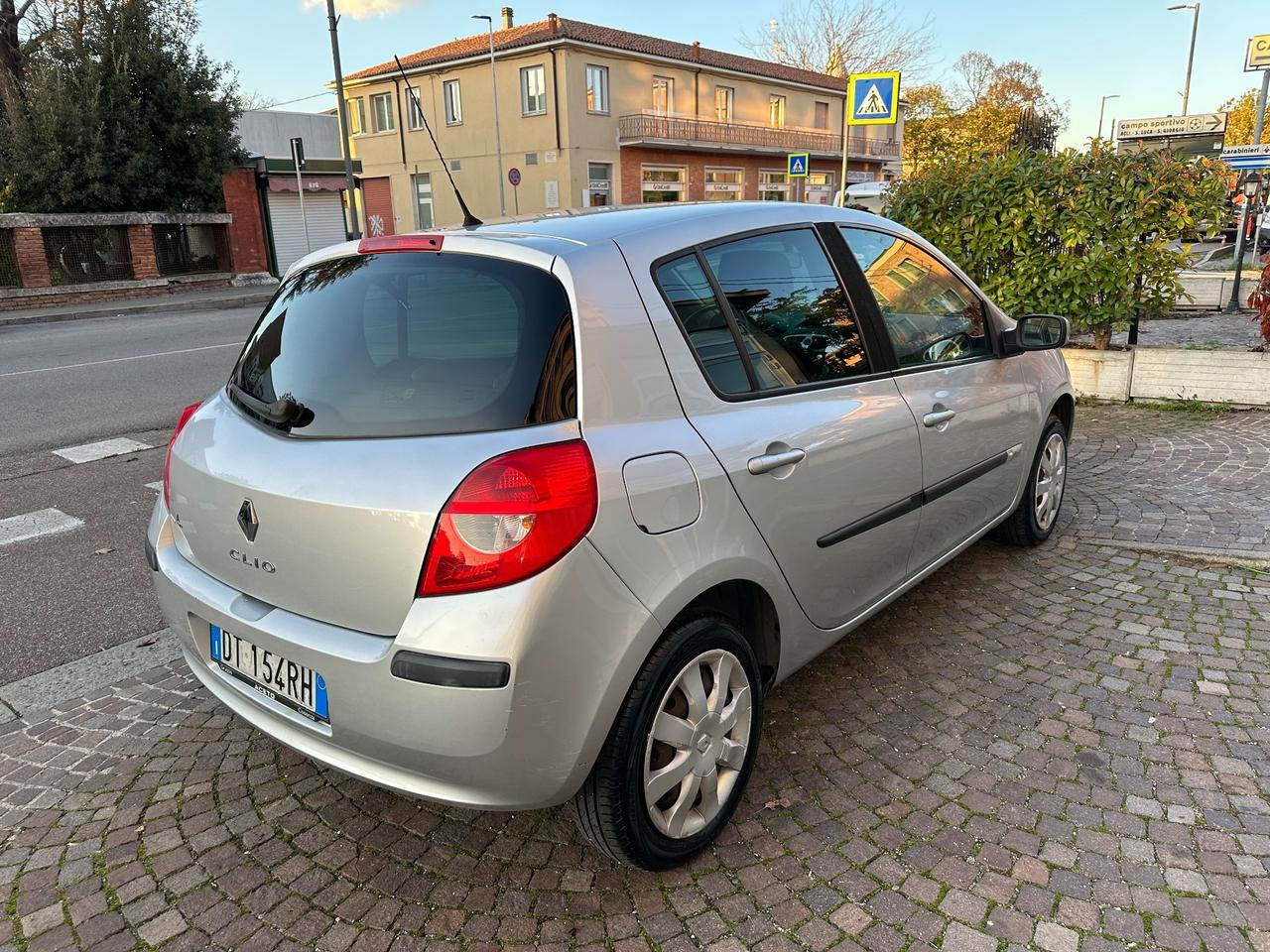 Renault Clio 1.2 16V 5 porte Rip Curl