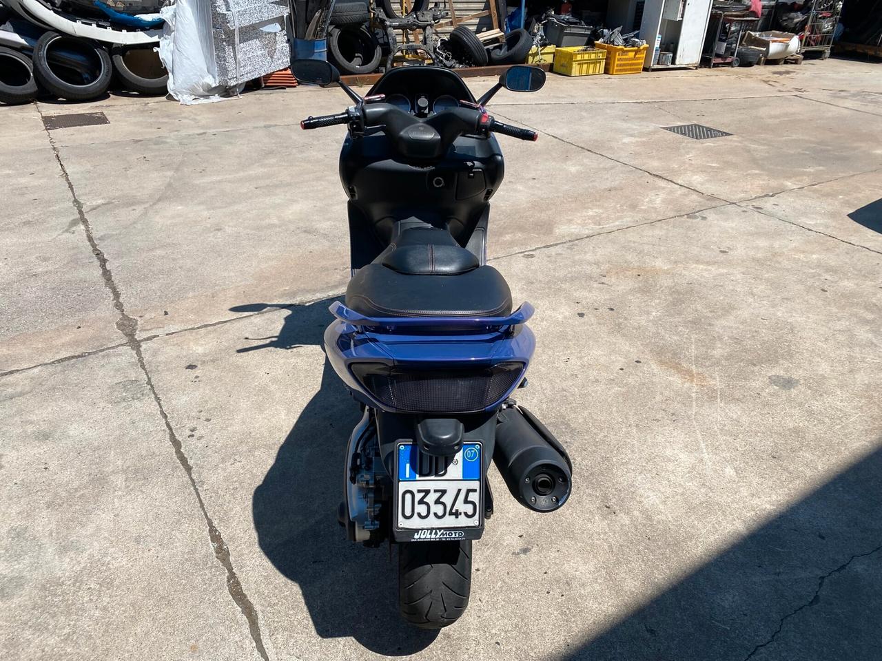 Yamaha T Max Porpora metallizzato