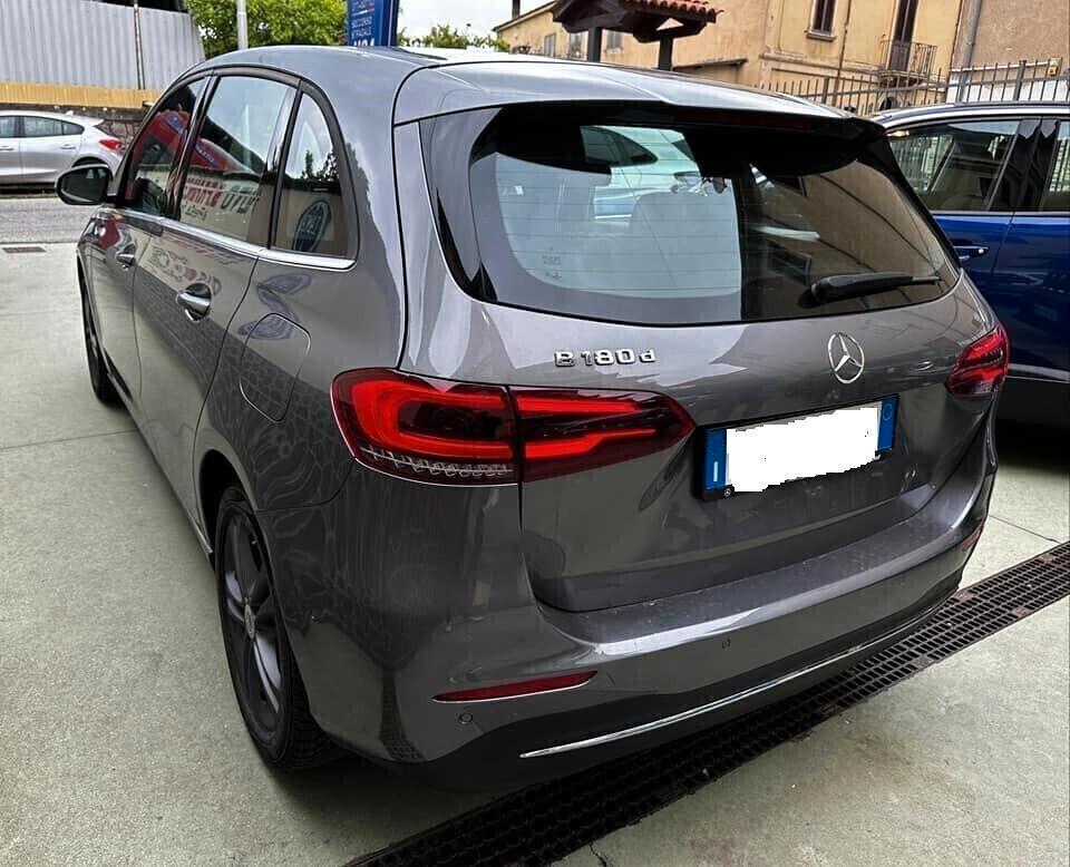 Mercedes-benz B 180d Business Extra 116cv - 2019