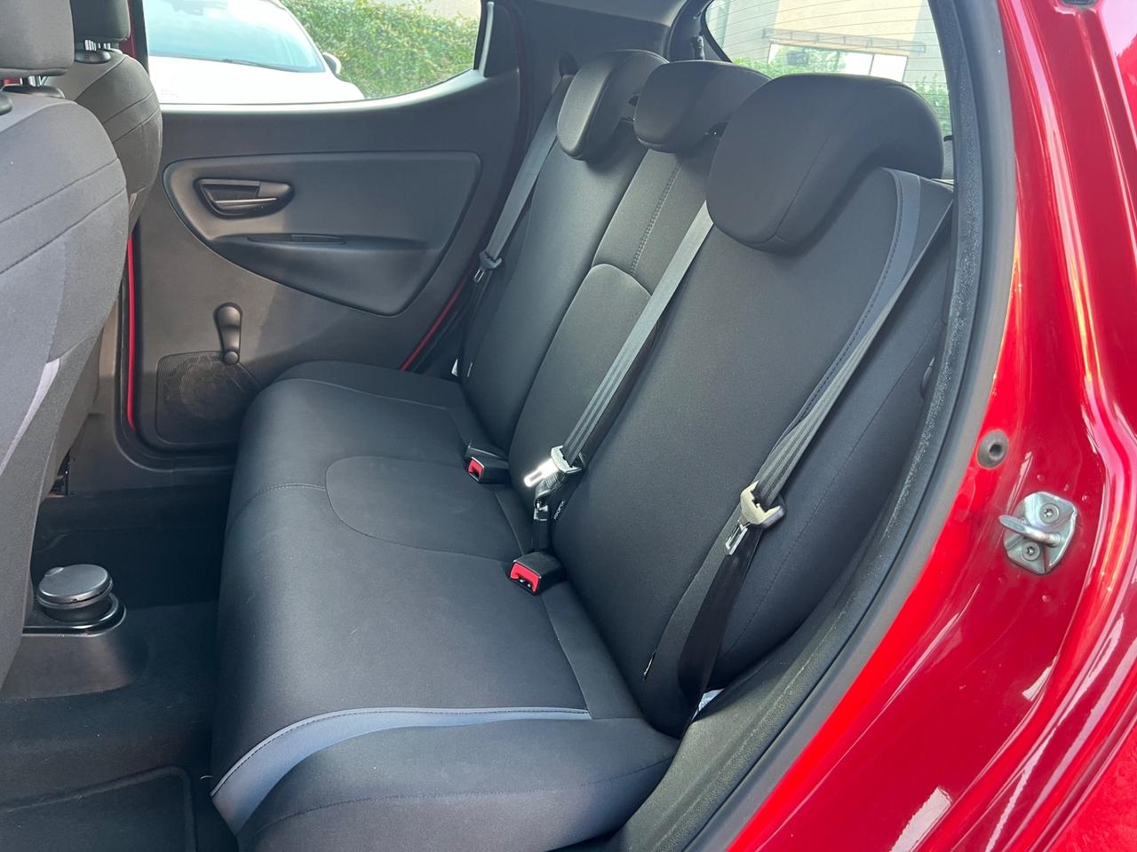 Lancia Ypsilon 1.2 69 CV 5 porte Mya