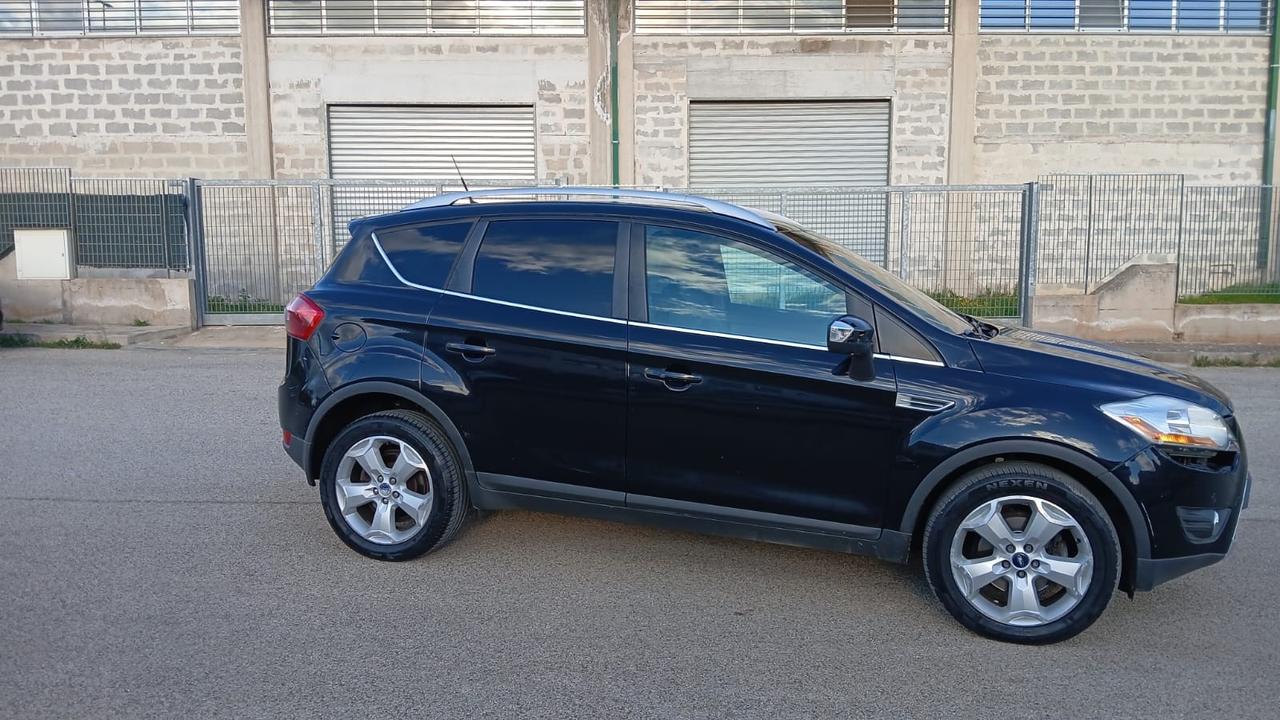 Ford Kuga 2.0 TDCi 136 CV 4WD Titanium DPF
