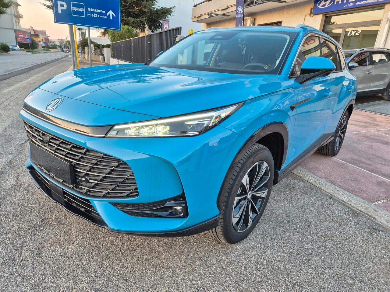 HS 1.5 Comfort 224CV FULL HYBRID