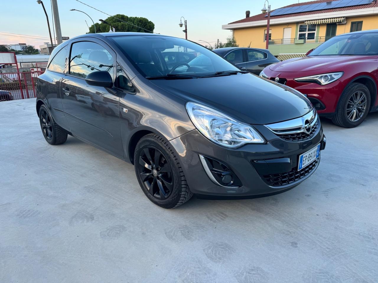 Opel Corsa 1.2 3 porte Elective