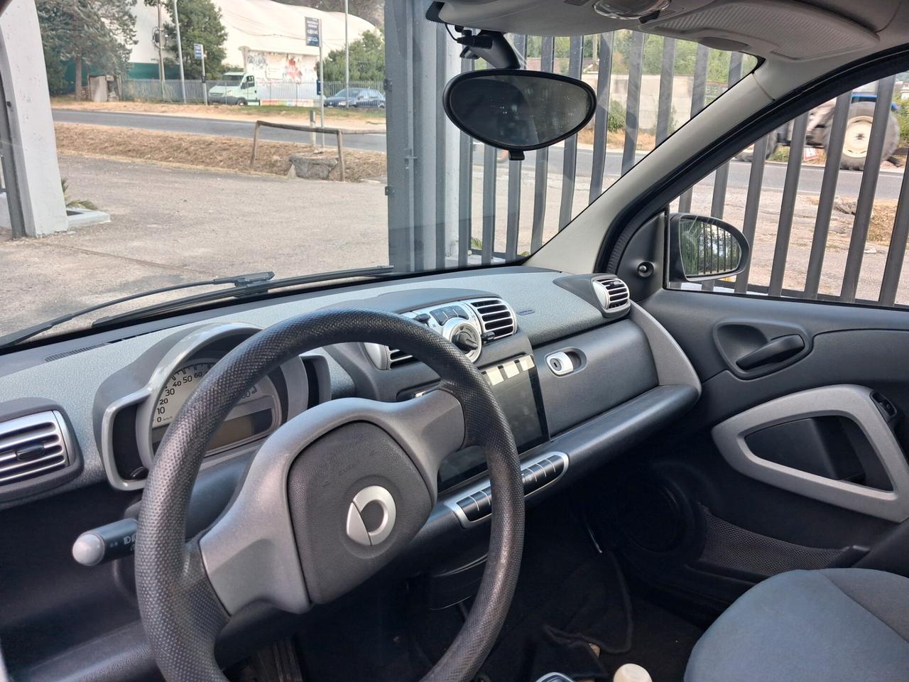 Smart ForTwo total black