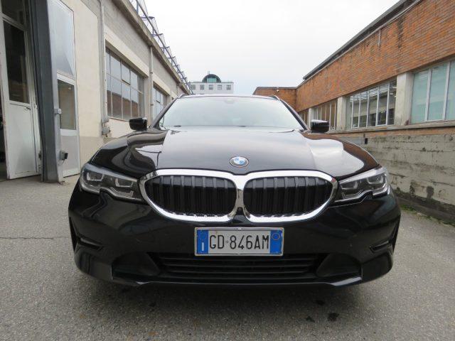 BMW 318 d Touring