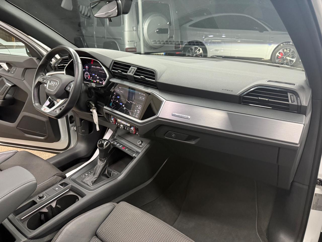 Audi Q3 SPB 35 TDI quattro S line