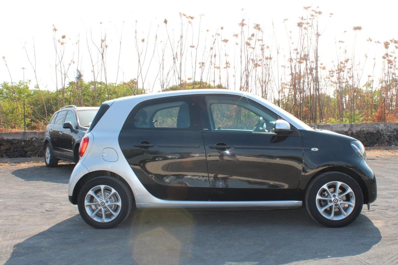 Smart ForFour 70 1.0 Youngster